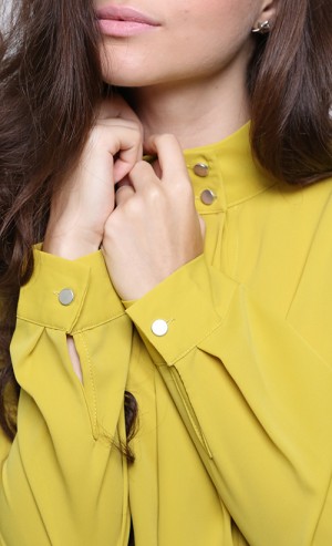 Thora Top in Dusty Yellow