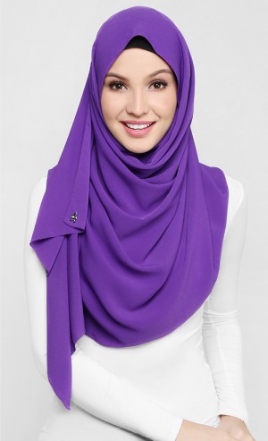 Mixed Crepe Shawl in Ribena Berry