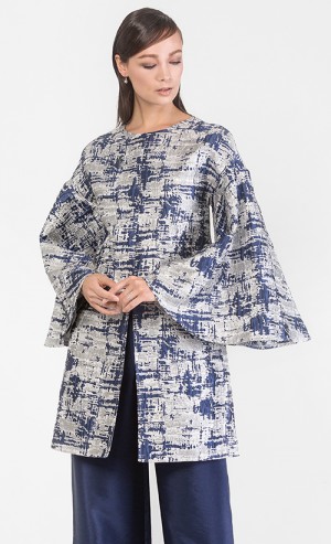 Livia Jacquard Tunic Top in Blue Silver