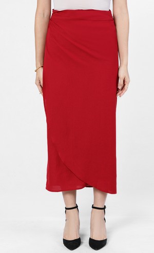 Fathiya Wrap Skirt in Red