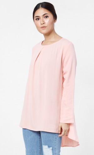 Aisya Loose Blouse in Peach