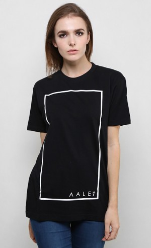 A A L E Me Top in White