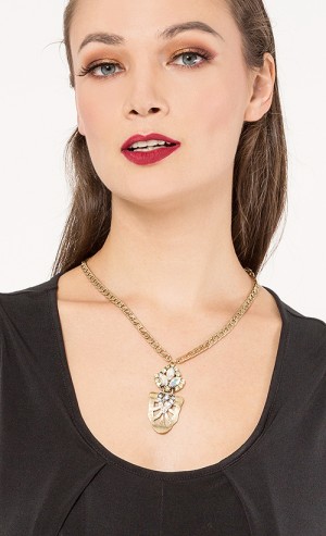 Lawson Pendant Necklace in Gold