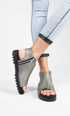 Gilda Sandals in Silver