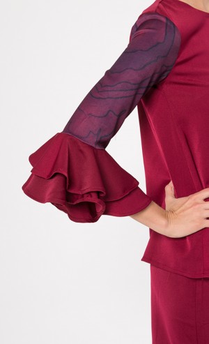 Geodusk Modern Kurung Set in Maroon and Beige