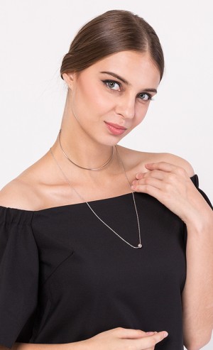 Leah Choker in Silver