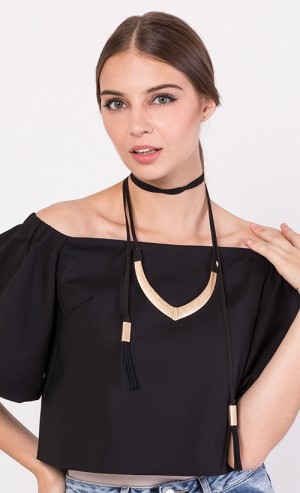 Arsyn Choker in Gold and Black