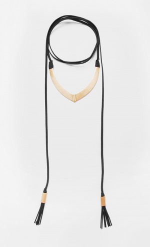 Arsyn Choker in Gold and Black