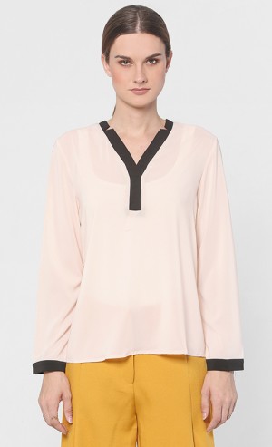 Camille Contrast Piping Blouse in Nude
