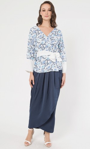 Dian Skirt in Dark blue