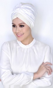 Noryn Turban Cream White