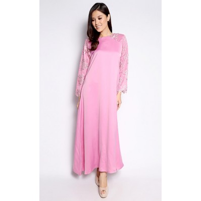 Nabila Jubah in Pink