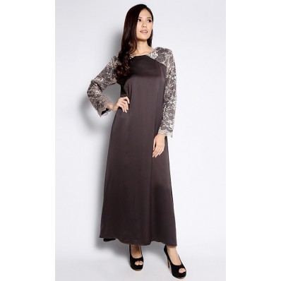 Nabila Jubah in Black