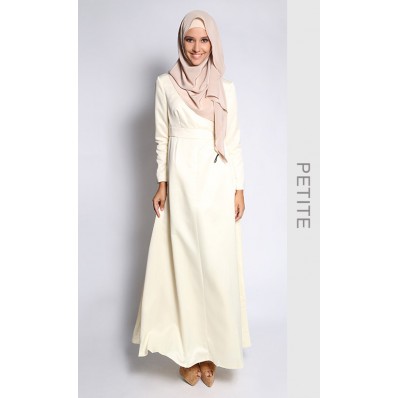 (Petite) Ameerah Dress in Cream