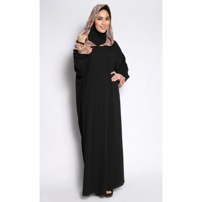 Athel Jubah in Black