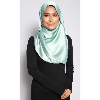 Hajar Silk Shawl in Sea Green