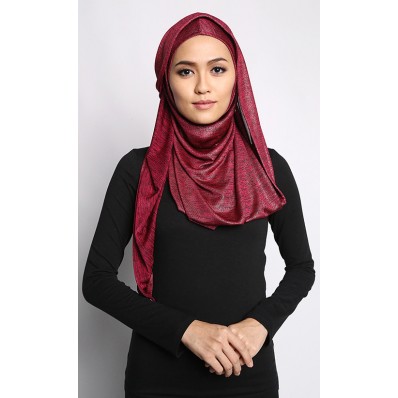 Lizzayra Goldust Instant Shawl in Pink