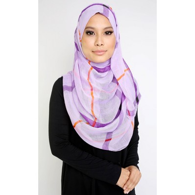 Ruffle Printed Shawl in Purple