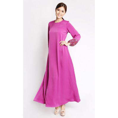 Farhana Jubah in Fuchsia