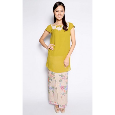 Freda Kaftan Batik Set in Dark Olive