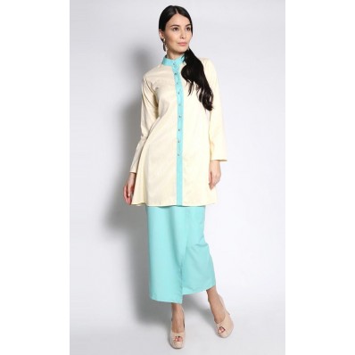 Rubra Kurung in Persian Green
