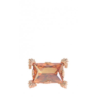 Marie Louise Pillow Ring in Champagne