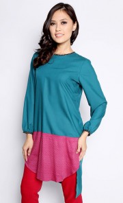 Mekana Top in Peacock Green