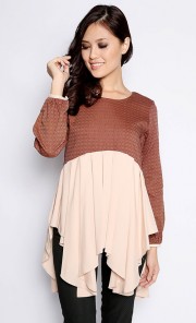 Semi Plum Top in Brown