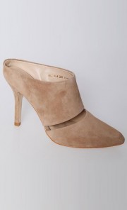 Daria Heels in Nude 