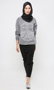 Queen of The Deen Sweatshirt in Grey and Silver