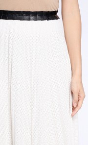 Shantelle Skirt in White