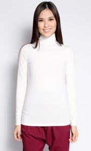 Basic Turtle Neck Top in White
