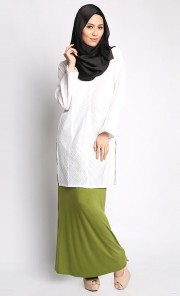 Yumna Straight Cut Skirt in Pear Green