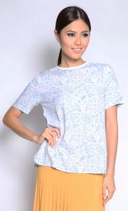 Lara Paisley Top in White and Blue