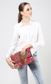 Chempaka Clutch in Pink