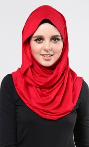 Sauq Shawl in Chili Red