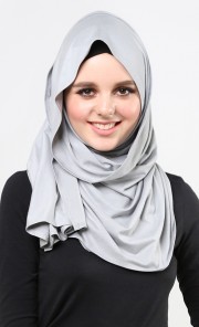Sauq Shawl in Silver