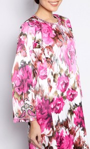 Kurung Pahang with Beads in Pink