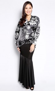 Midi Kurung in Black and White