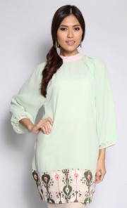 Long Blouse with Embroidery in Light Green