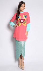Color Block Kaftan Top in Dark Pink