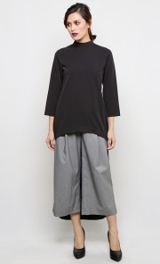 Pleated Pants in Grey