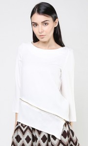 Milagro Asymmetric Zipper Top in Broken White