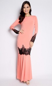 Bold Kurung with Black Lace in Peach