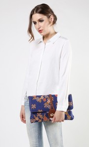 Chempaka Clutch in Blue