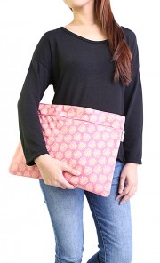 Leaf Jalan-Jalan Folder in Pink