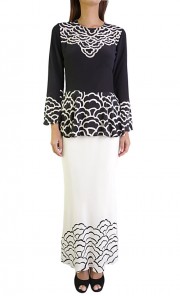 Scallop Print Peplum Top in Black and White 