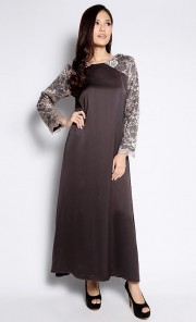 Nabila Jubah in Black