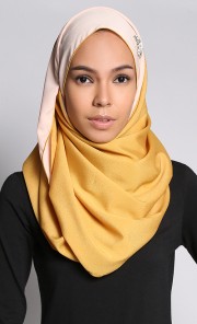 Charme Scarf in Gold Peach