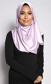 Hajar Silk Shawl in Lilac